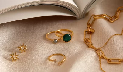 چگونه رنگ بدلیجات خود را برگردانیم؟